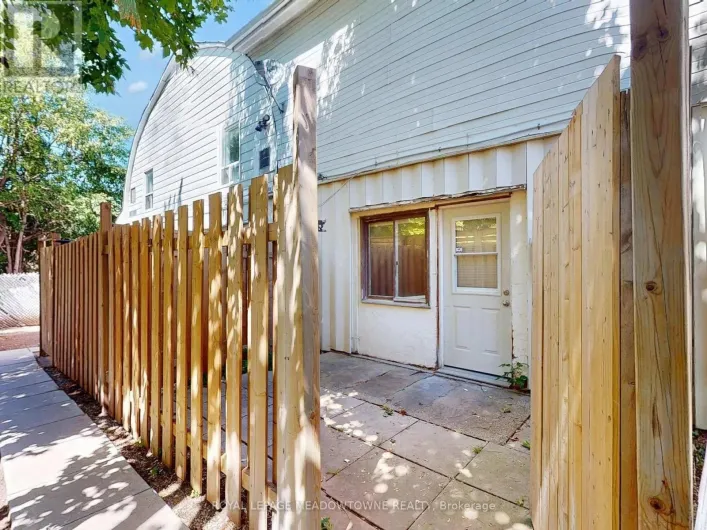6 - 12 WESLEYAN STREET, Halton Hills