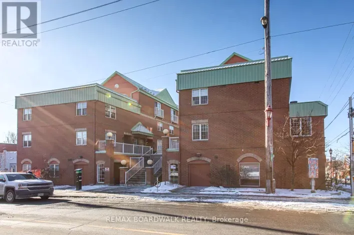 6 - 130 ROCHESTER STREET, Ottawa