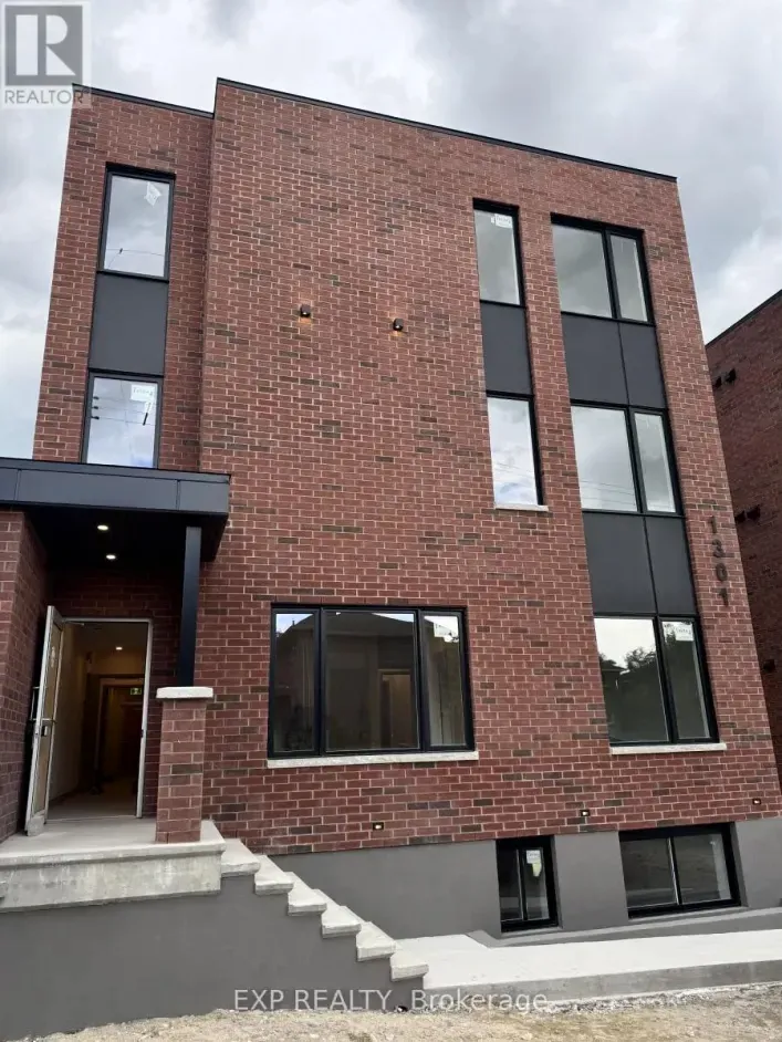 6 - 1301 DORCHESTER AVENUE, Ottawa