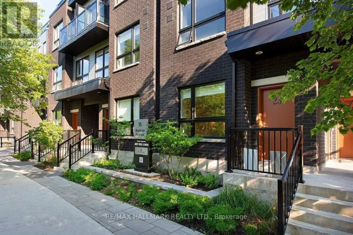 6 - 15 BRENTHALL AVENUE, Toronto