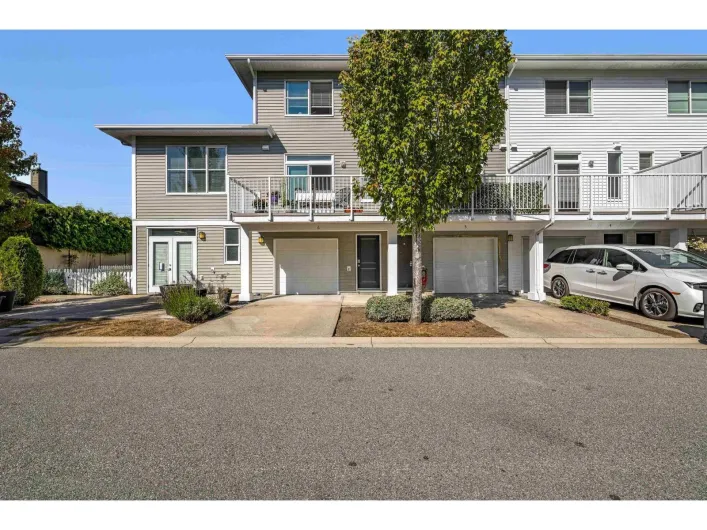 6 16228 16 AVENUE, Surrey