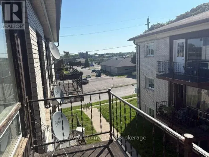 6 - 174 QUEEN STREET, Quinte West