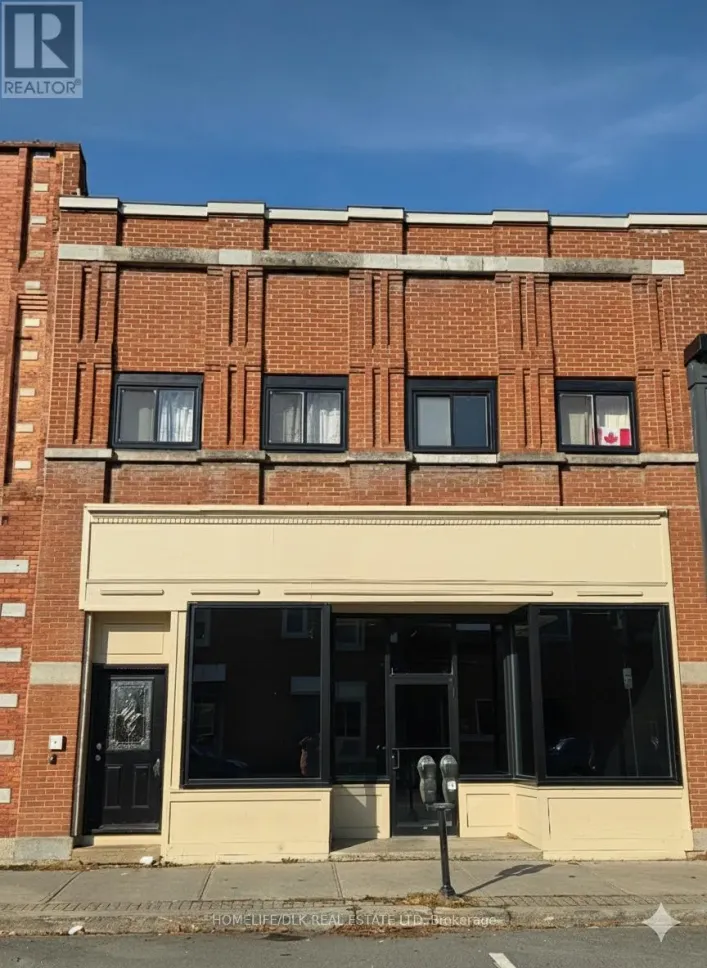 6 - 180 KING STREET E, Gananoque