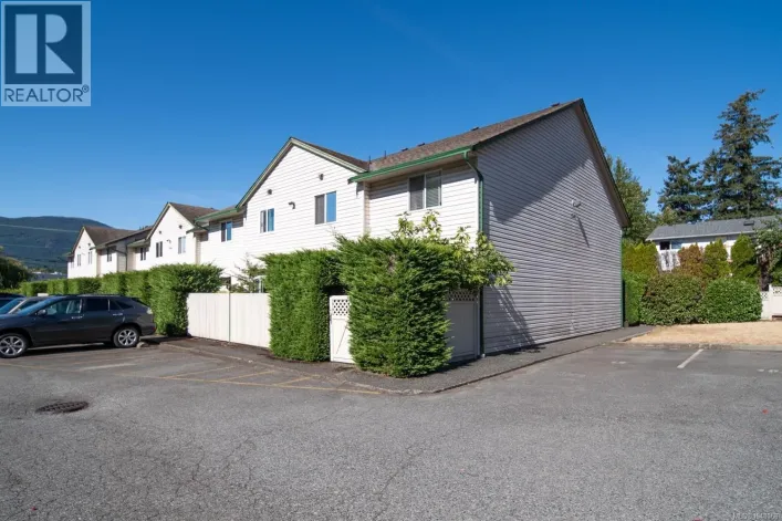 6 1906 Bowen Rd, Nanaimo