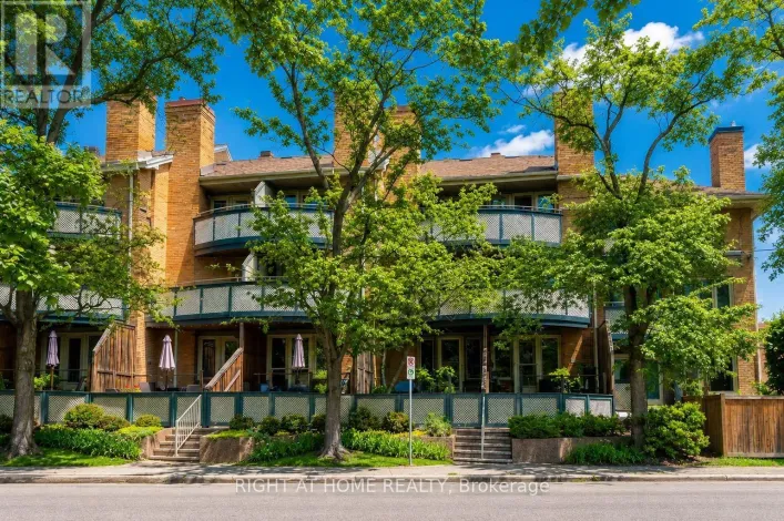 6 - 2 COLUMBUS AVENUE, Ottawa