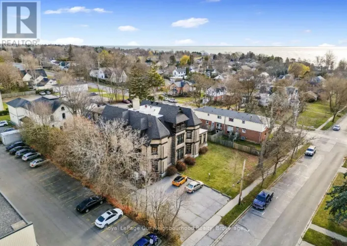 6 - 202 GREEN STREET, Cobourg