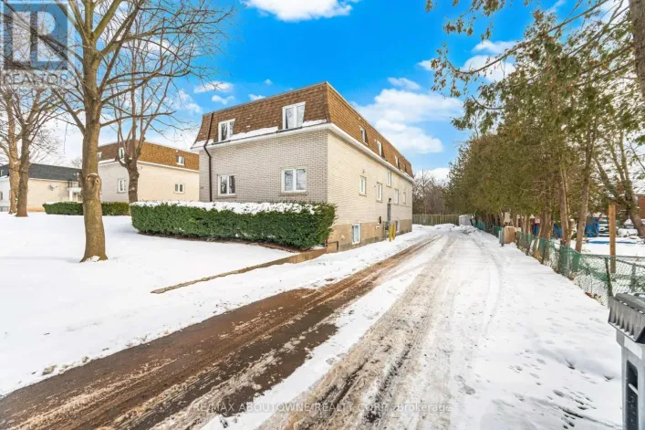 6 - 2320 HIXON STREET, Oakville