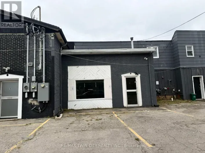 6 - 249 MURRAY STREET, Brantford