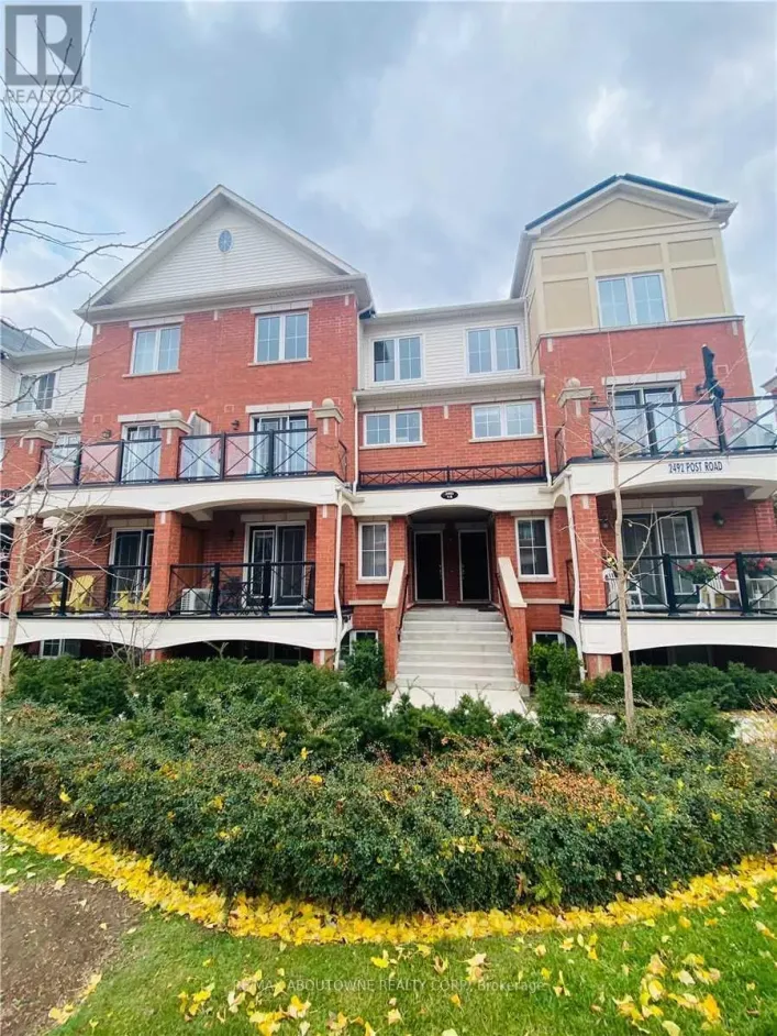 6 - 2492 POST ROAD, Oakville