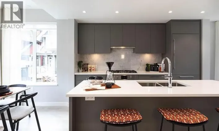 6 2728 ACADIA ROAD, Vancouver