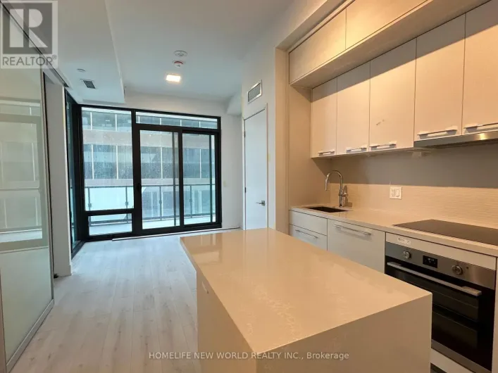 6 - 29 GREEN TRAIL COURT, Toronto