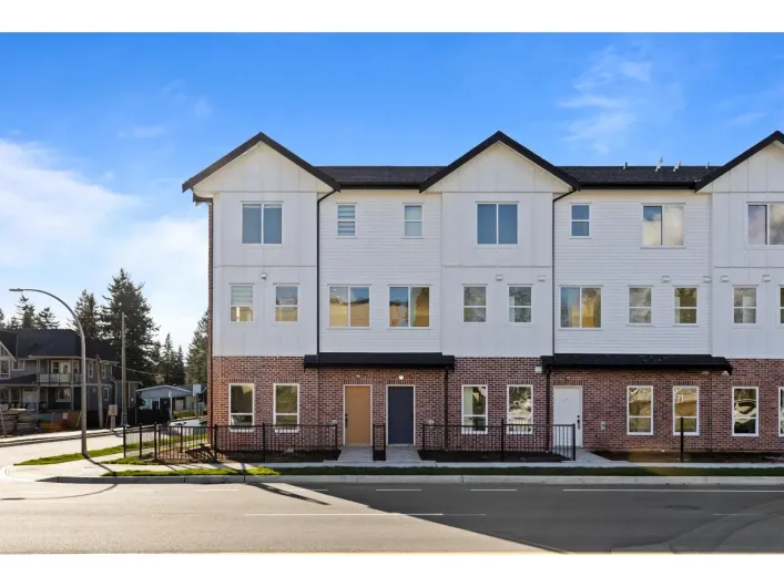 6 31981 CORAL AVENUE, Abbotsford