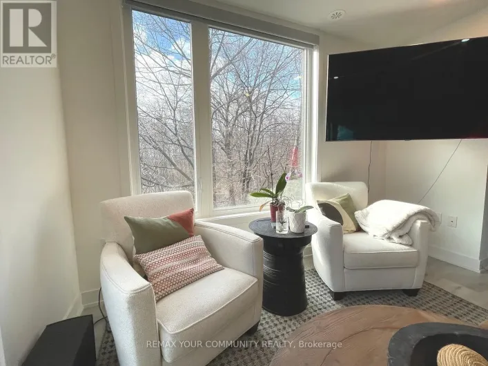 6 - 3488 WIDDICOMBE WAY, Mississauga