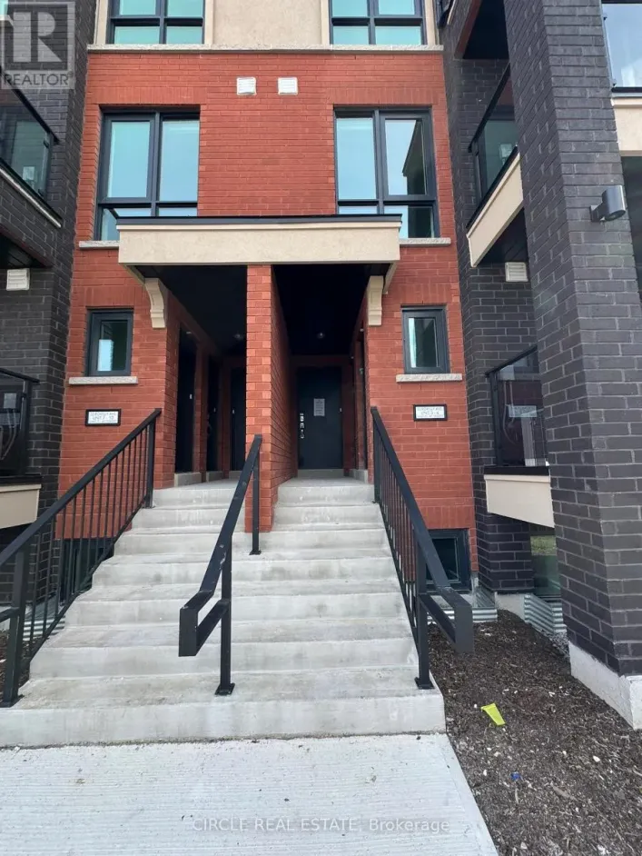 6 - 35 ROMILLY AVENUE, Brampton