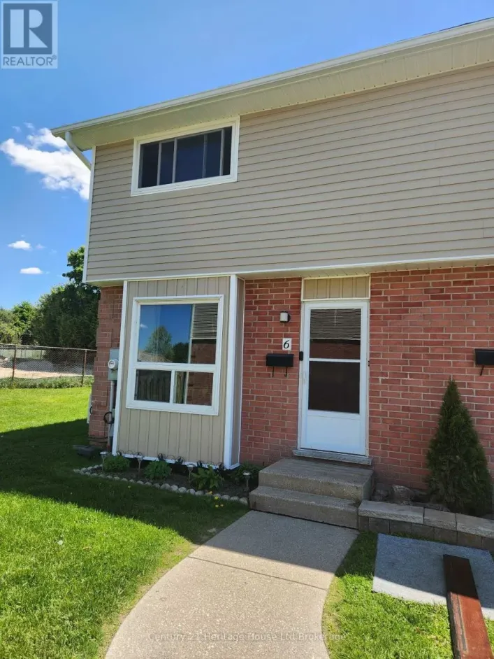 6 - 380 SPRINGBANK AVENUE N, Woodstock