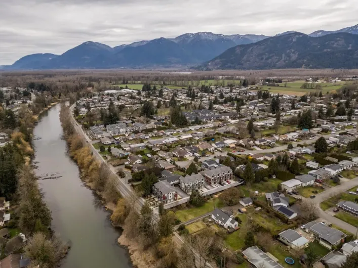 6 46339 HOPE RIVER ROAD|Fairfield Island, Chilliwack