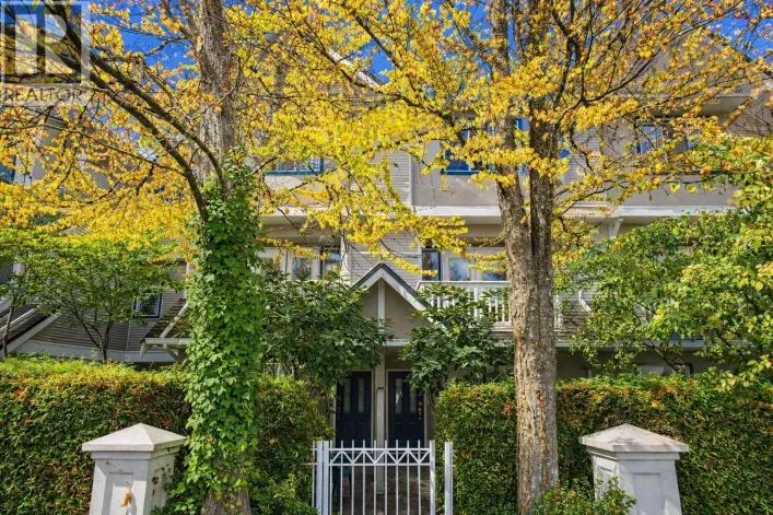 6 4933 FISHER DRIVE, Richmond