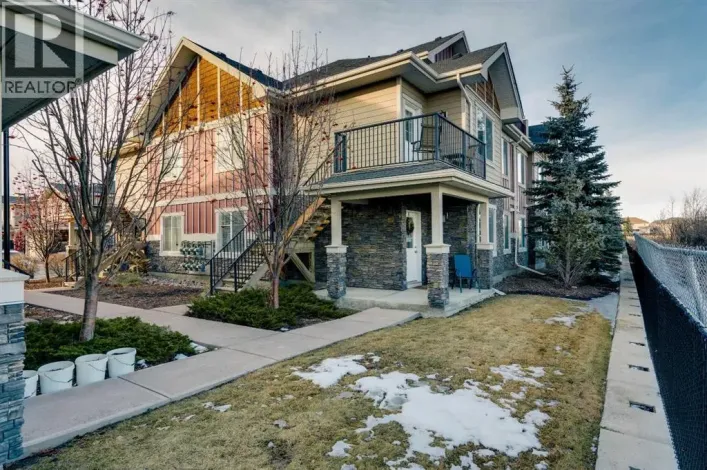 6, 59 West Coach Manor SW, Calgary