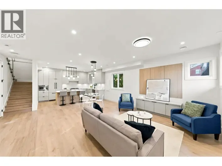 6 6136 IRMIN STREET, Burnaby
