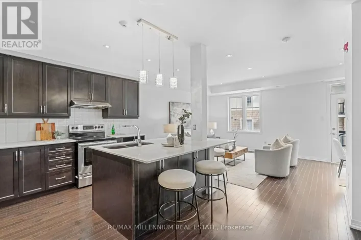 6 - 62 PRESTON MEADOW AVENUE, Mississauga