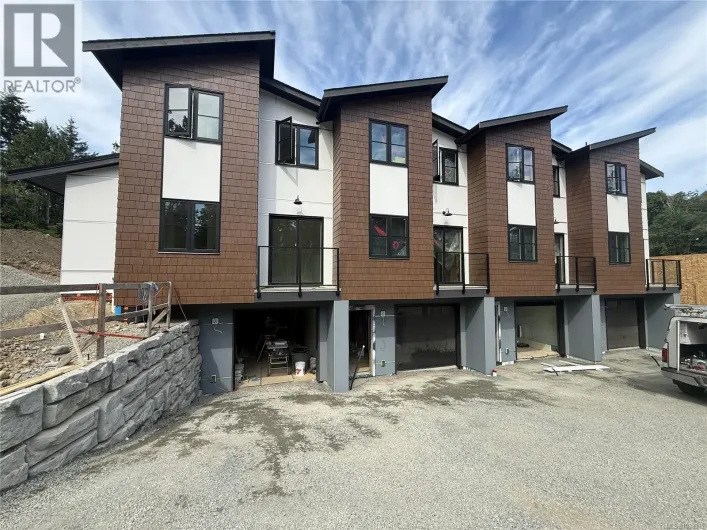 6 703 Turner Rd, Parksville