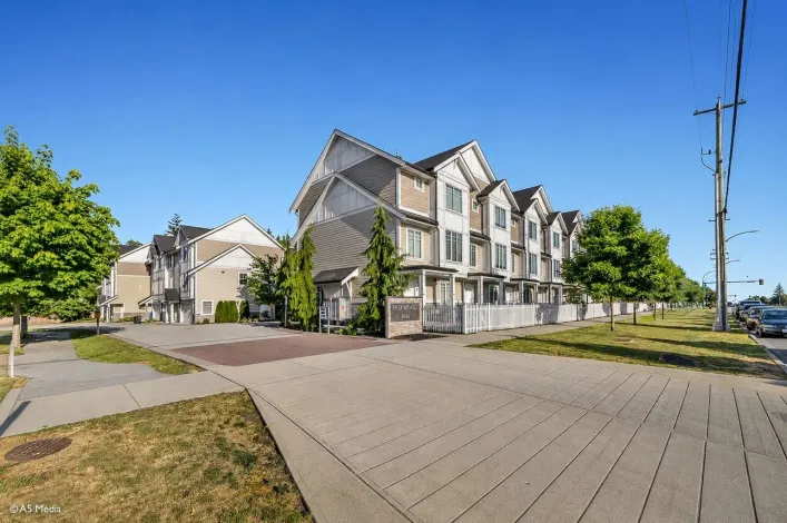 6 7056 192 STREET, Surrey