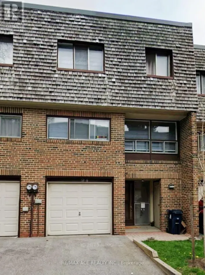 6 - 72 CASTLEBURY CRESCENT, Toronto