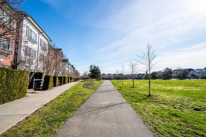 6 7348 192A STREET, Surrey