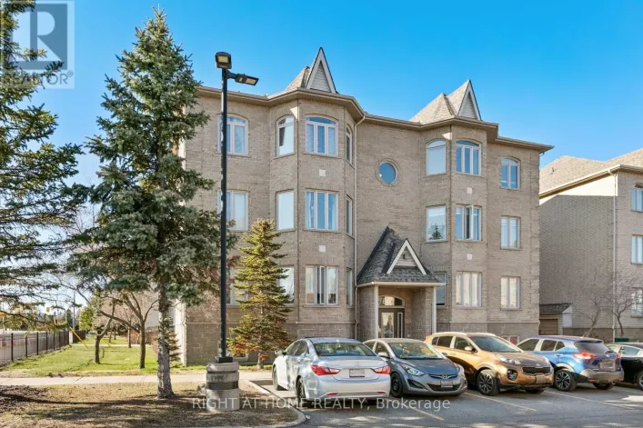 6 - 80 BRIARGATE PRIVATE, Ottawa