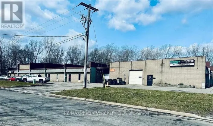 6 - 8407 STANLEY AVENUE, Niagara Falls