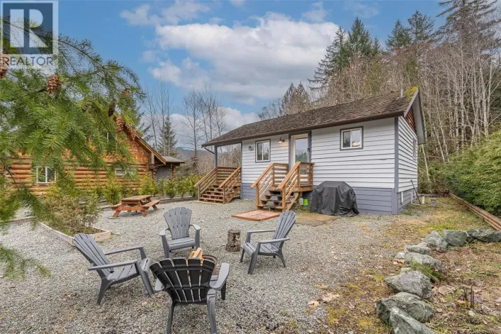 6 8631 South Shore Rd, Lake Cowichan