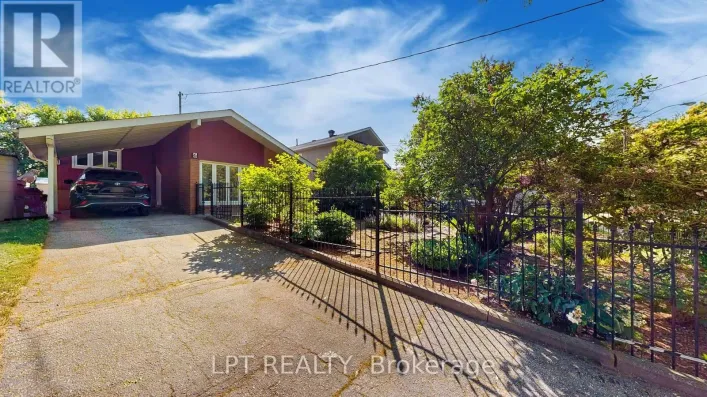 6 ABBOTTSWOOD ROAD, Toronto