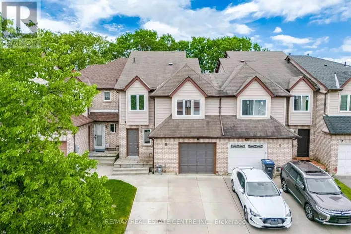 6 ASHBROOK WAY, Brampton