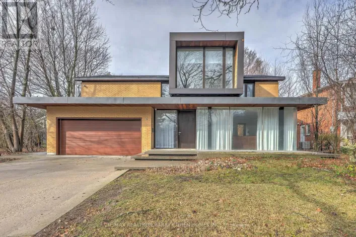 6 BANNATYNE DRIVE, Toronto