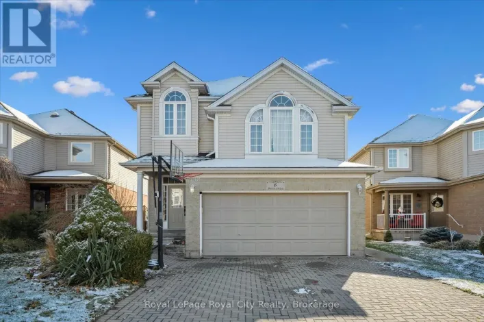 6 BERRY DRIVE, Guelph