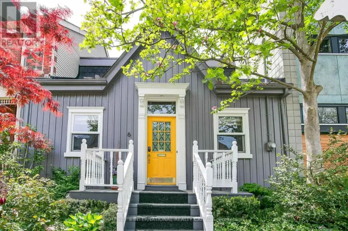 6 BOWMAN STREET, Toronto