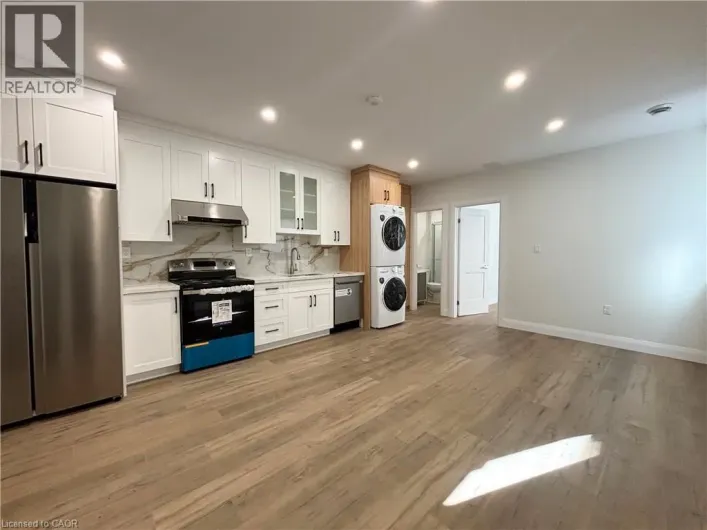 6 CAITHNESS Street E Unit# 5, Caledonia