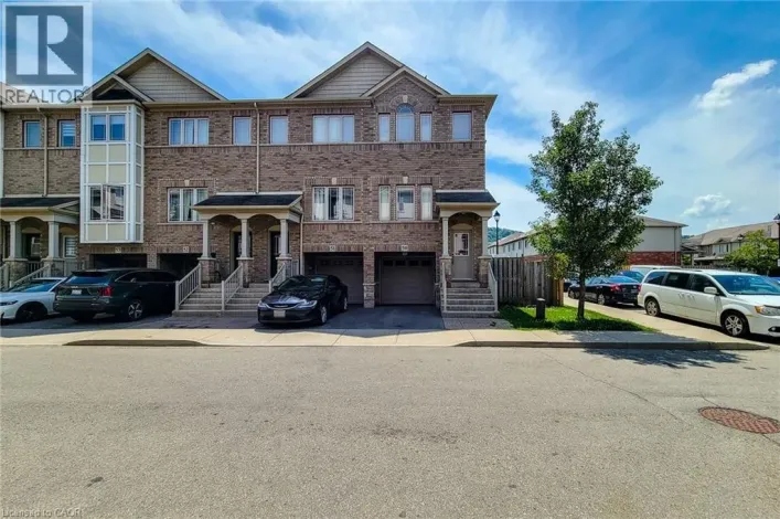 6 CHESTNUT Drive Unit# 50, Grimsby