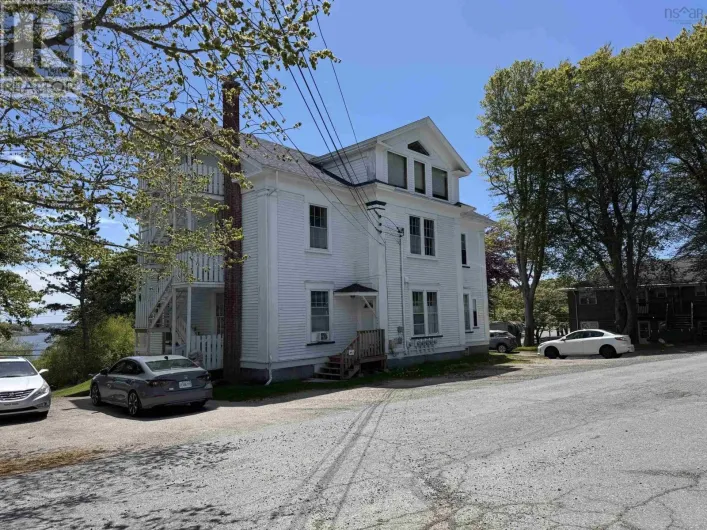 6 Chipman Lane, Yarmouth
