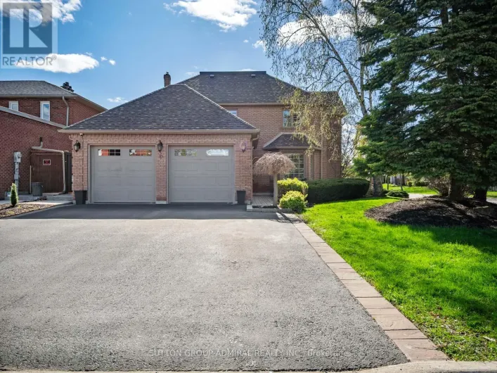 6 COLTON CRESCENT S, Vaughan