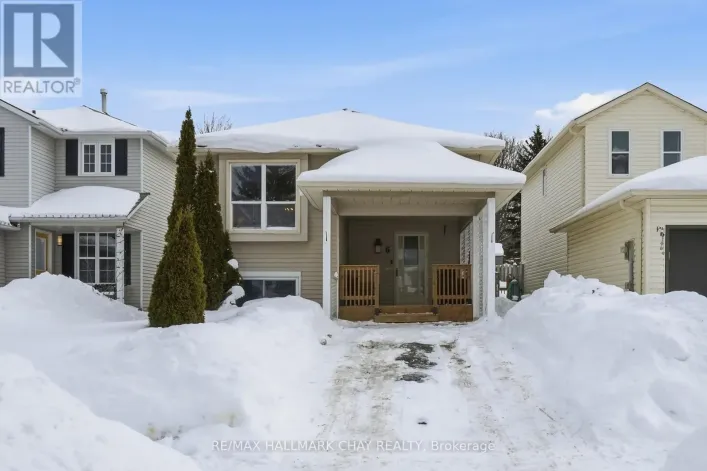 6 D'AMBROSIO DRIVE, Barrie
