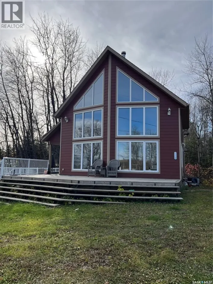 House for sale: 6 Delaronde AVENUE, Delaronde Lake
