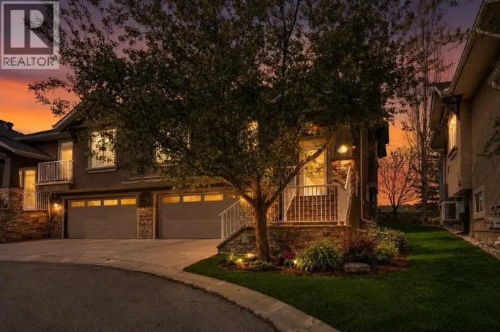 6 Discovery Woods Villas SW, Calgary