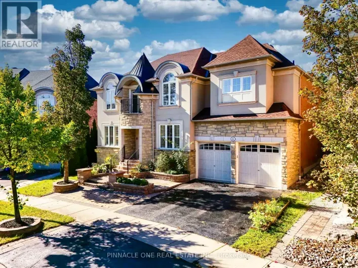 6 DOLBY CRESCENT, Ajax