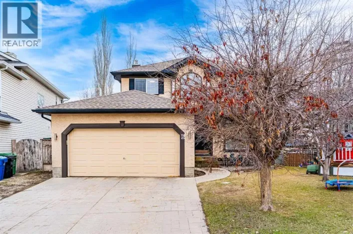 6 Douglas Woods Bay SE, Calgary