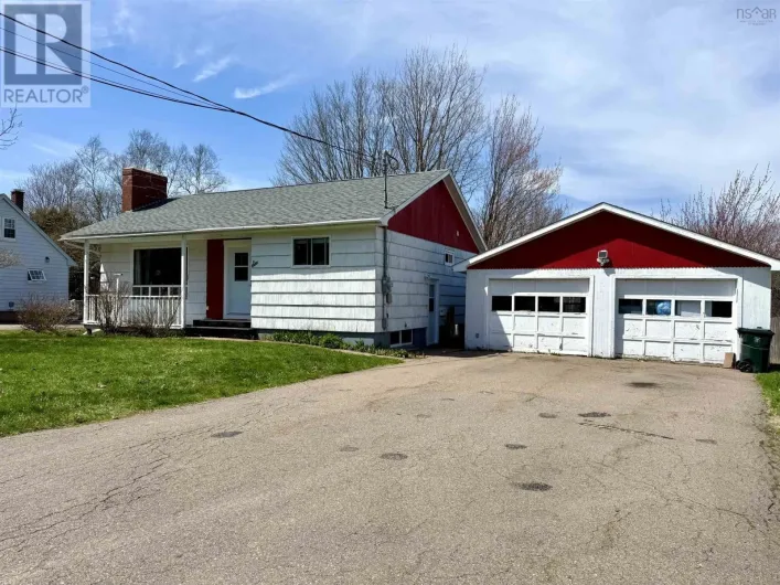 6 Durley Street, Amherst