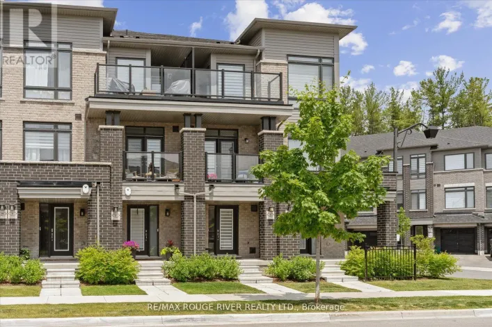 6 ESQUIRE WAY, Whitby