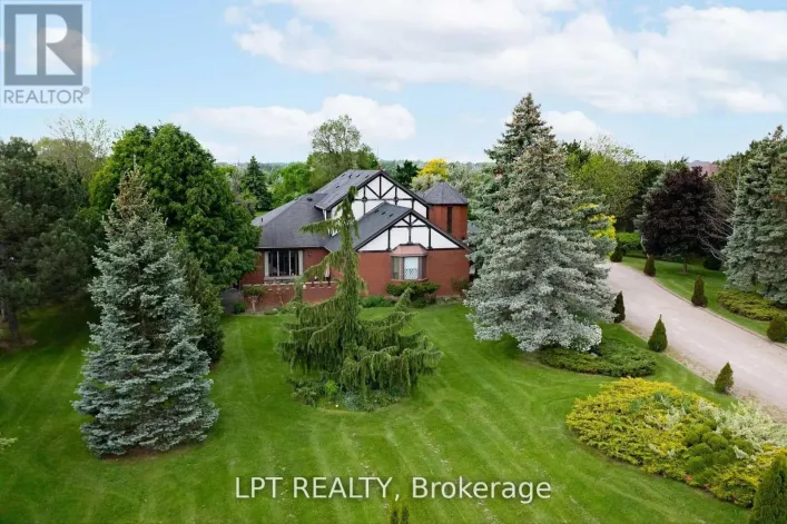 6 FENTON WAY, Brampton