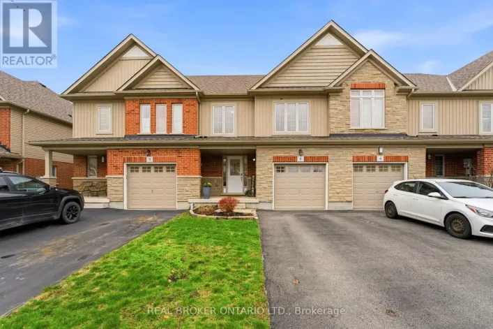 6 FREER DRIVE, North Dumfries