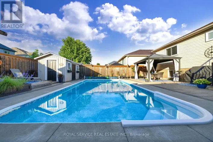 6 GOODWIN AVENUE, Clarington